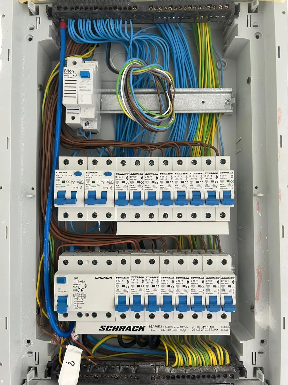 Razvodni ormar Schrack — Troga Instalacije